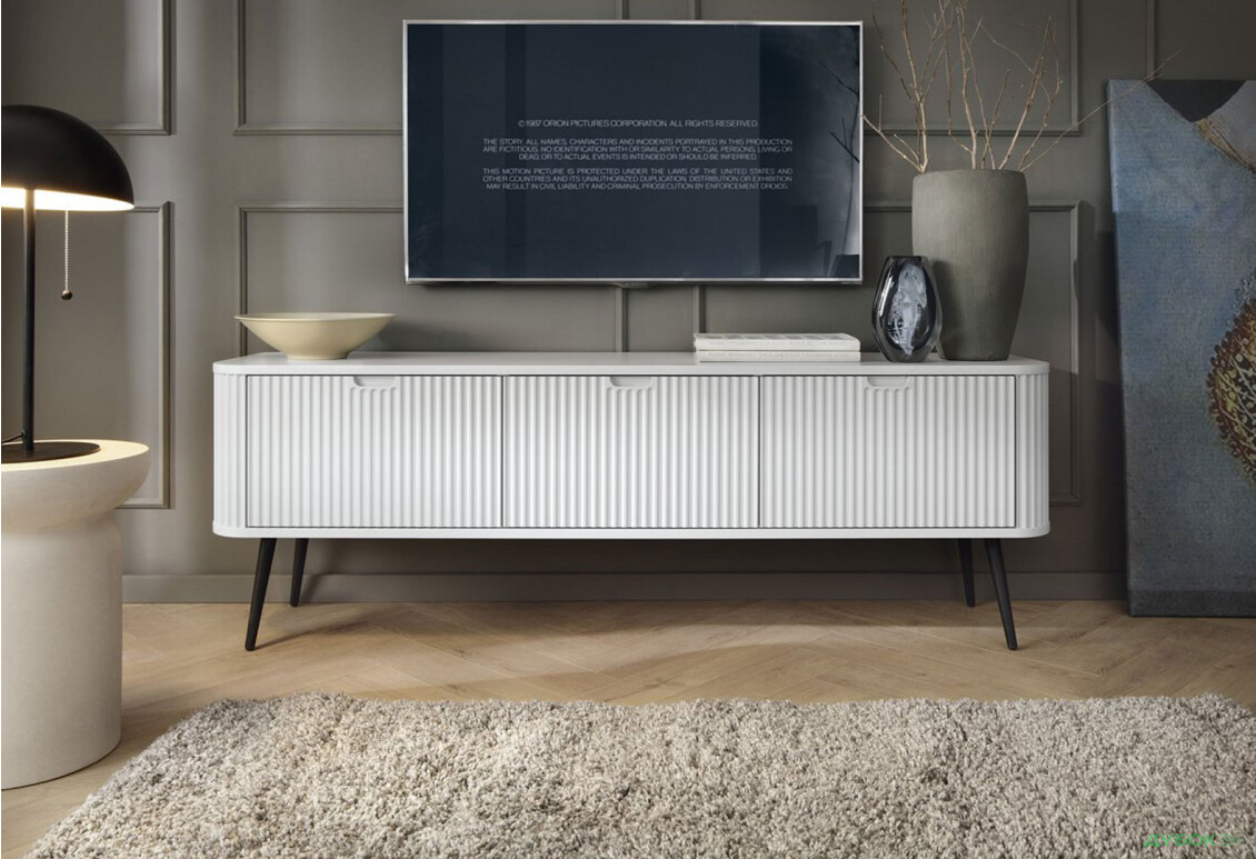 Тумба под ТВ Perfect Home Зова / Zova с 3 дверками 168 см, белый, черные ножки - Изображение 4 Изображение 4 - Тумба под ТВ Perfect Home Зова / Zova с 3 дверками 168 см, белый, черные ножки