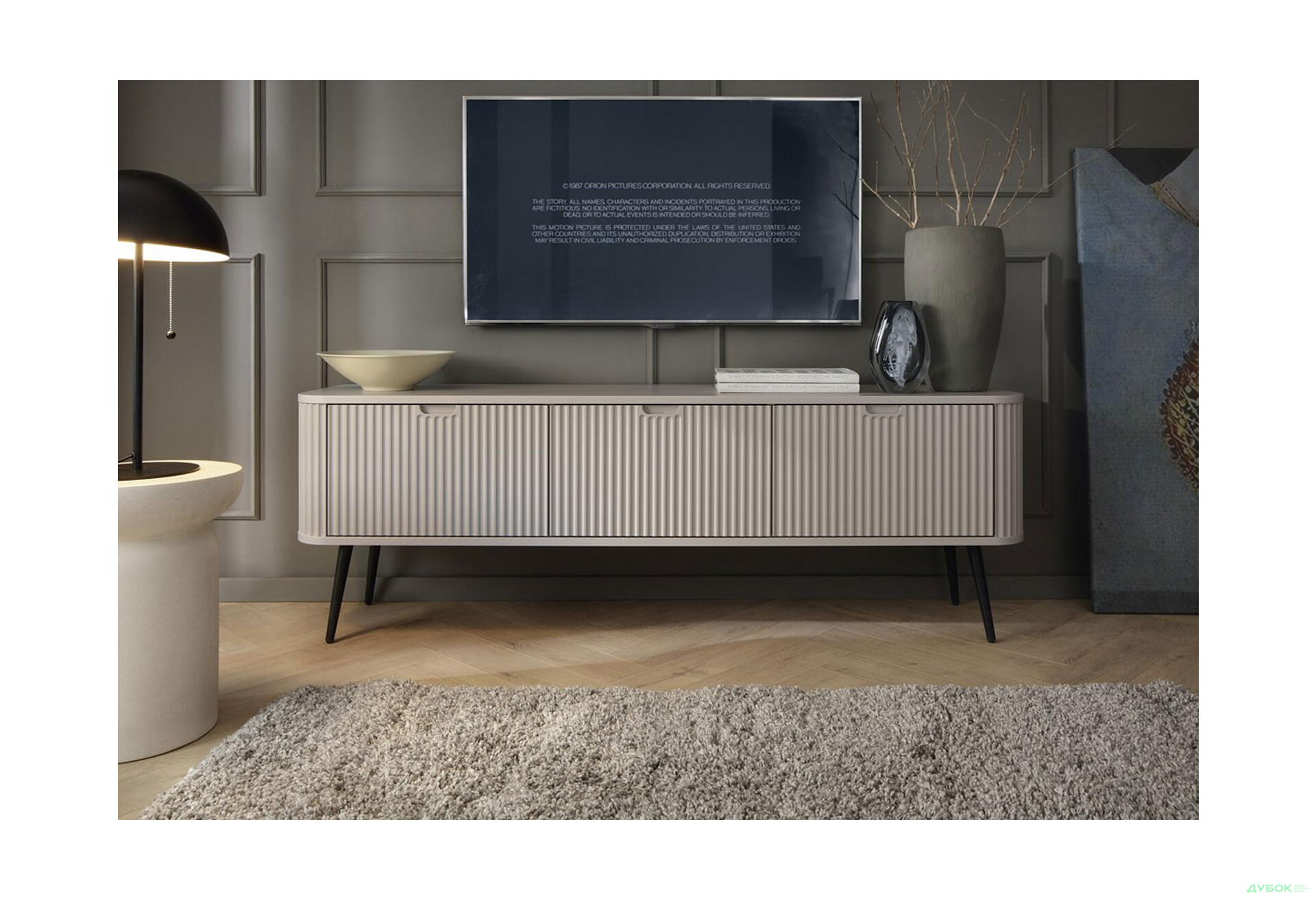 Тумба под ТВ Perfect Home Зова / Zova с 3 дверками 168 см, кашемир, черные ножки - Изображение 4 Изображение 4 - Тумба под ТВ Perfect Home Зова / Zova с 3 дверками 168 см, кашемир, черные ножки