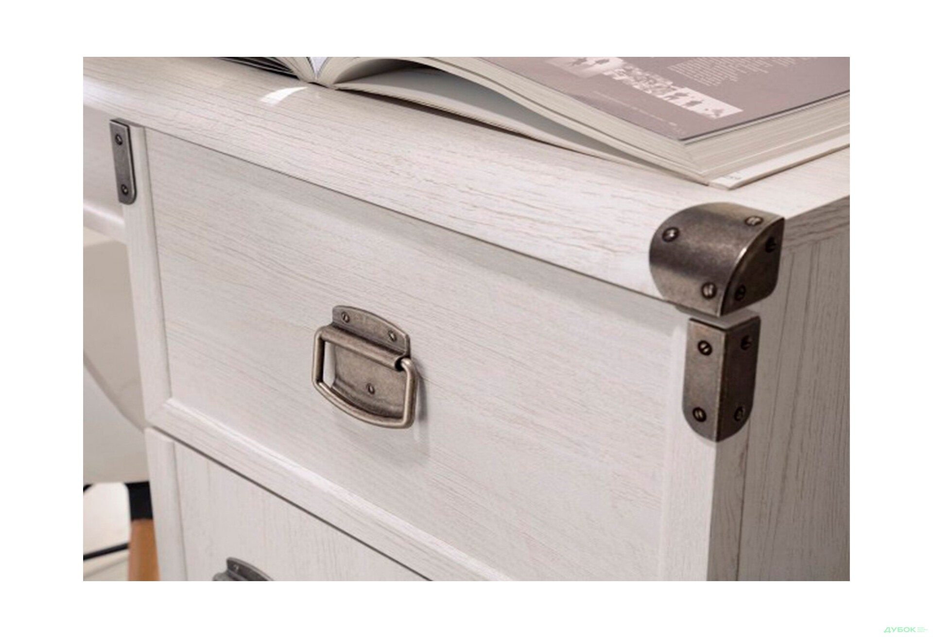 Стіл письмовий ВМК Індіана (Монтана) 140x65 см з тумбами, шухлядами та полицею - Зображення 5 Зображення 5 - Стіл письмовий ВМК Індіана (Монтана) 140x65 см з тумбами, шухлядами та полицею