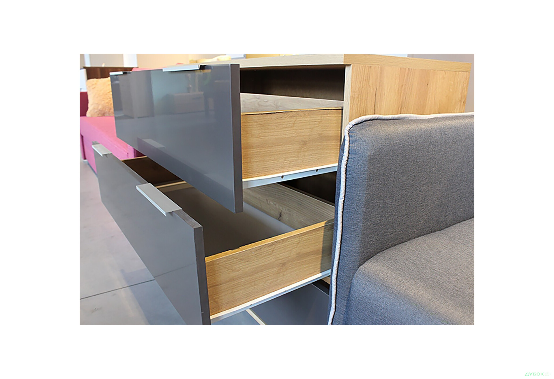 Комод MiroMark Рамона з 3 шухлядами 101 см Дуб крафт/Лава - Зображення 4 Зображення 4 - Комод MiroMark Рамона з 3 шухлядами 101 см Дуб крафт/Лава