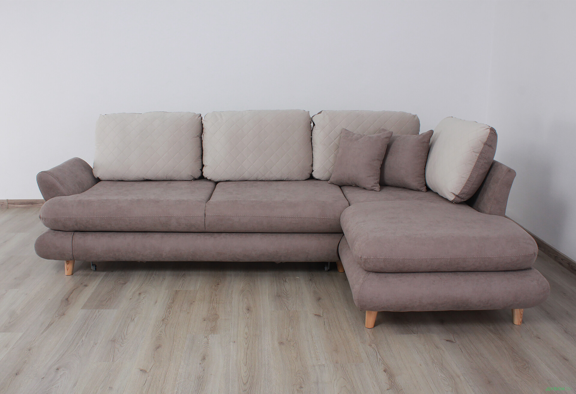 М'який куточок Elegant Бенефіт 4 270x165 см капучино - Зображення 4 Зображення 4 - М'який куточок Elegant Бенефіт 4 270x165 см капучино