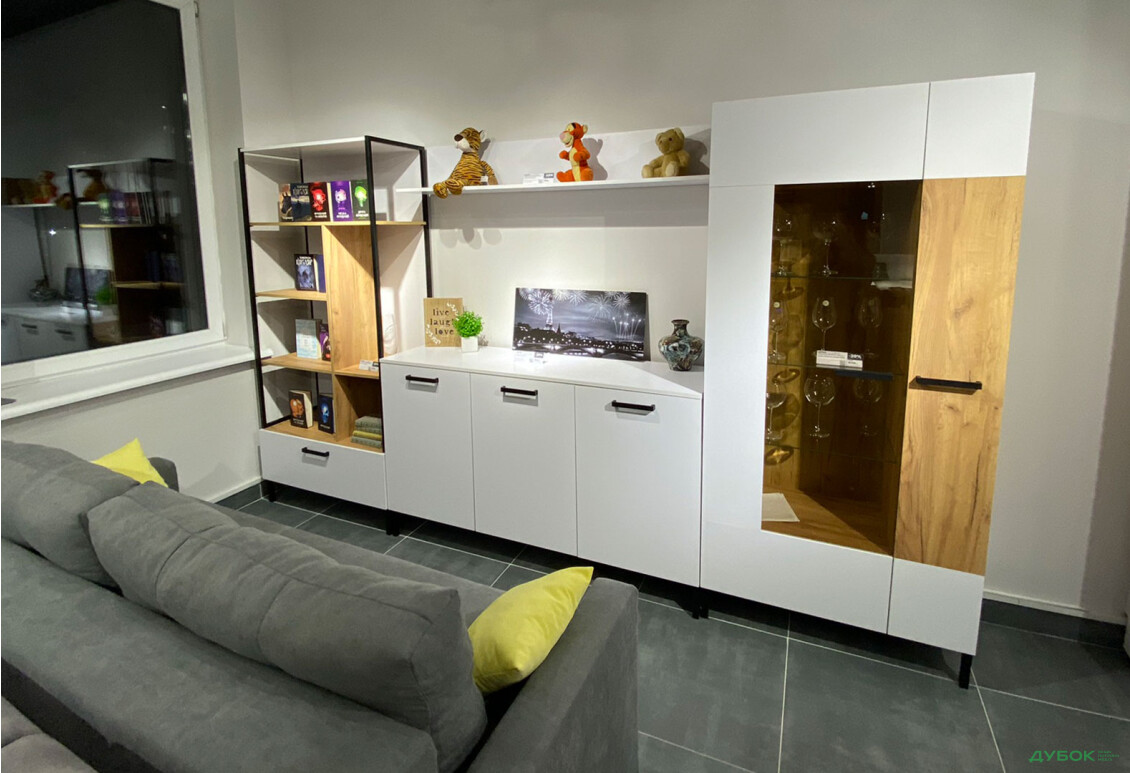 Комплект стенка с витриной и стеллажом ВМВ Холдинг Сантес 335 см, белый / дуб крафт золотой - Изображение 2 Изображение 2 - Комплект стенка с витриной и стеллажом ВМВ Холдинг Сантес 335 см, белый / дуб крафт золотой