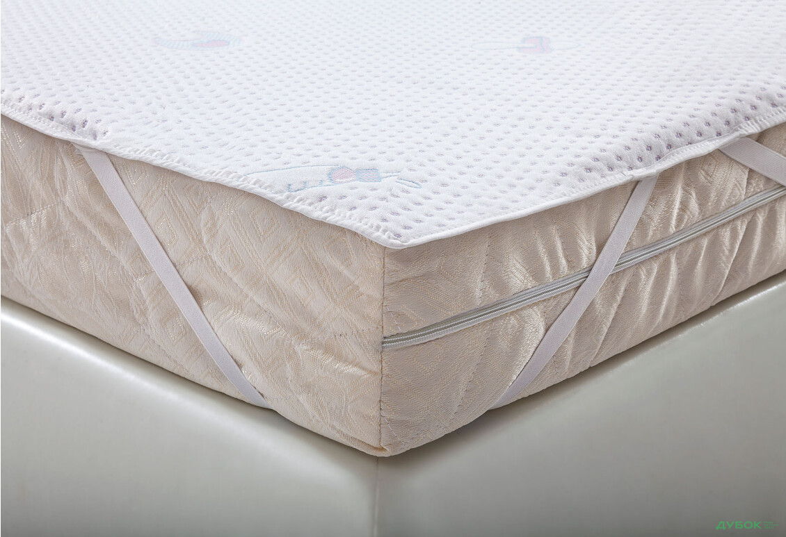Наматрацник дитячий вологостійкий з кутовими фіксаторами Matroluxe