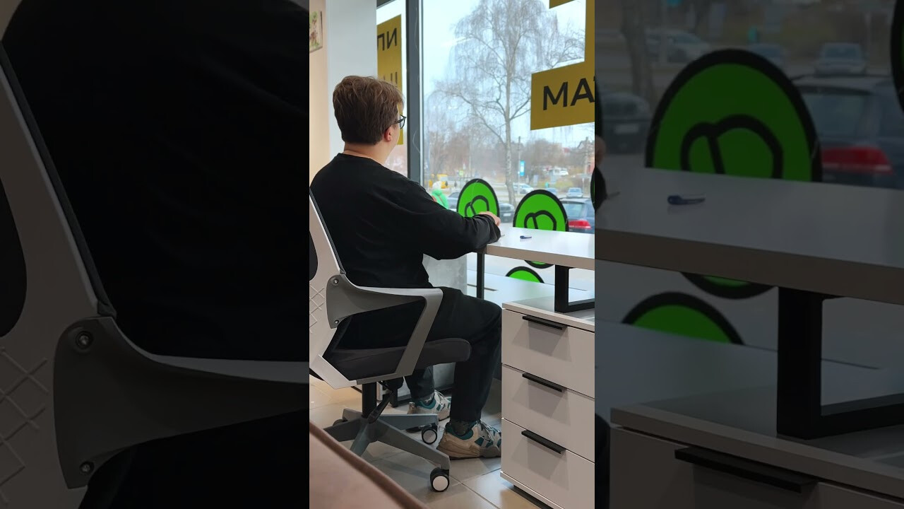 Запустити відео